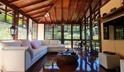 Excelente Casa no Condominio Grotão em Itaipu - Niterói