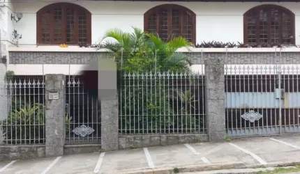 Excelente Casa no Vital Brazil em Niterói