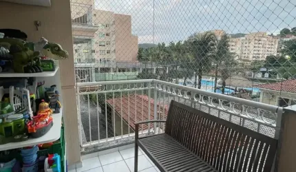 Excelente Apartamento no Condomínio Chácara Pendotiba.