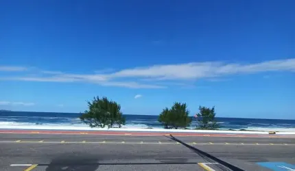 Casa Térrea com varanda,  vaga de garagem e churrasqueira !!!