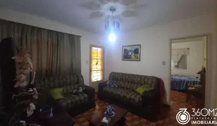 Sobrado para Venda em Santo André, Vila Alto de Santo André, 2 dormitórios, 1 banheiro, 3 vagas