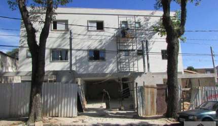 Sobrado para Venda em Santo André, Vila Vitória, 2 dormitórios, 2 suítes, 2 banheiros, 4 vagas