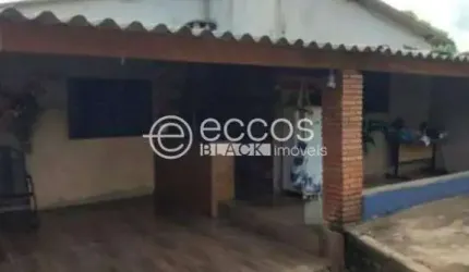Chácara à venda, 2 quartos, 6 vagas, Morada Nova - Uberlândia/MG