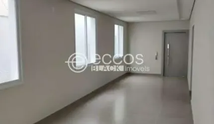 Casa à venda, 4 quartos, 2 suítes, 3 vagas, Cidade Jardim - Uberlândia/MG