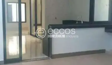Casa à venda, 3 quartos, 1 suíte, 2 vagas, Granada - Uberlândia/MG