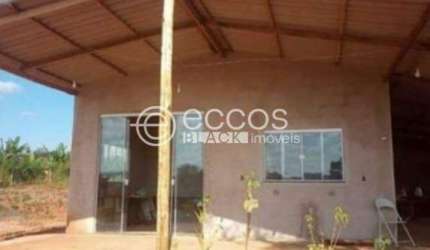 Chácara à venda, 3 quartos, 1 suíte, Zona Rural - Uberlândia/MG