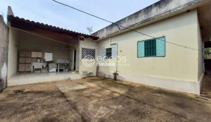 Casa à venda, 3 quartos, 2 vagas, Jaraguá - Uberlândia/MG
