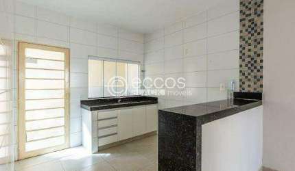 Casa à venda, 2 quartos, 2 vagas, Luizote de Freitas - Uberlândia/MG