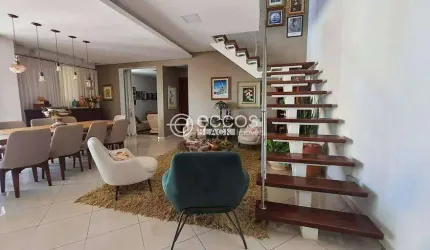 Cobertura à venda, 4 quartos, 4 suítes, 4 vagas, Centro - Uberlândia/MG