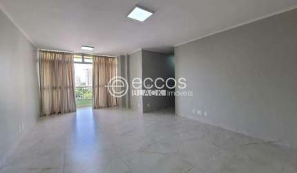 Apartamento à venda, 3 quartos, 1 suíte, 1 vaga, Centro - Uberlândia/MG