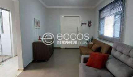 Casa à venda, 3 quartos, 2 suítes, 2 vagas, Martins - Uberlândia/MG