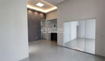 Casa à venda, 3 quartos, 1 suíte, 4 vagas, Novo Mundo - Uberlândia/MG