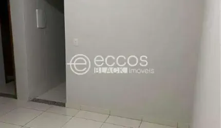 Casa à venda, 2 quartos, 1 suíte, 3 vagas, Shopping Park - Uberlândia/MG