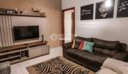 Casa à venda, 3 quartos, 1 suíte, 2 vagas, Jardim das Palmeiras - Uberlândia/MG