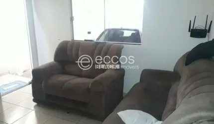 Casa à venda, 2 quartos, 1 vaga, Maria Rezende - Uberlândia/MG