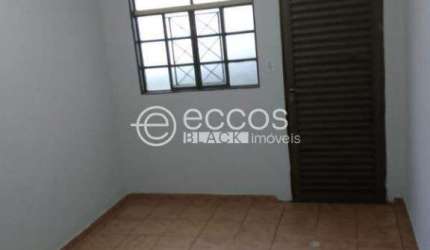 Casa à venda, 3 quartos, 1 suíte, 1 vaga, Guarani - Uberlândia/MG