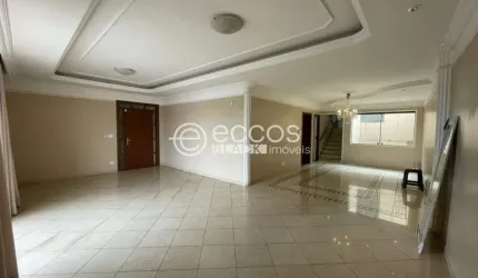 Casa à venda, 4 quartos, 2 suítes, 4 vagas, Lídice - Uberlândia/MG