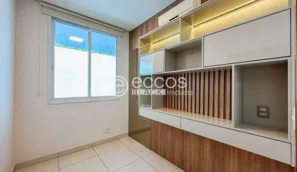 Casa à venda, 4 quartos, 4 vagas, Vigilato Pereira - Uberlândia/MG