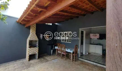 Casa à venda, 3 quartos, 1 suíte, 4 vagas, Brasil - Uberlândia/MG