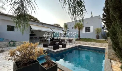 Casa à venda, 4 quartos, 2 suítes, 2 vagas, Cidade Jardim - Uberlândia/MG