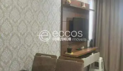 Apartamento à venda, 2 quartos, 1 suíte, 1 vaga, Aclimação - Uberlândia/MG