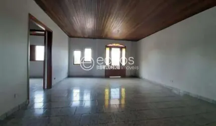 Casa à venda, 5 quartos, 1 suíte, 2 vagas, Pampulha - Uberlândia/MG