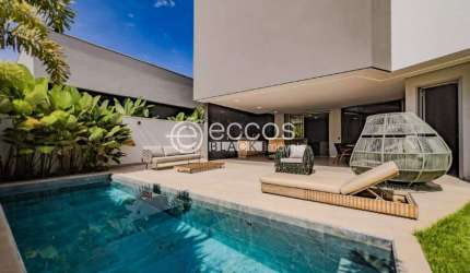 Casa em condomínio à venda, 5 quartos, 5 suítes, 3 vagas, Jardim Sul - Uberlândia/MG