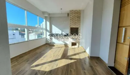 Cobertura à venda, 3 quartos, 2 suítes, 2 vagas, Patrimônio - Uberlândia/MG