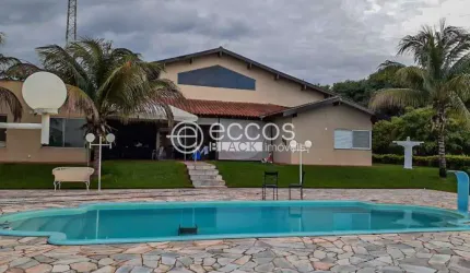 Chácara à venda, 6 quartos, 4 suítes, Área Rural de Uberlândia - Uberlândia/MG
