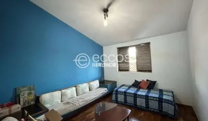 Casa à venda, 5 quartos, 3 suítes, 4 vagas, Lídice - Uberlândia/MG