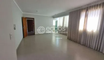 Cobertura à venda, 4 quartos, 1 suíte, 3 vagas, Santa Mônica - Uberlândia/MG
