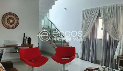 Casa para aluguel, 3 quartos, 3 suítes, 4 vagas, Jardim Karaíba - Uberlândia/MG