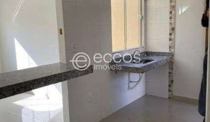 Casa à venda, 2 quartos, 2 vagas, Jardim Holanda - Uberlândia/MG