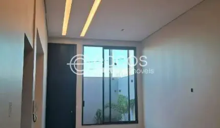 Casa à venda, 3 quartos, 3 suítes, 4 vagas, Grand Ville - Uberlândia/MG