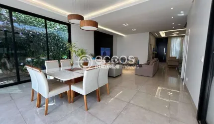 Casa em condomínio à venda, 4 quartos, 4 suítes, 8 vagas, Nova Uberlândia - Uberlândia/MG