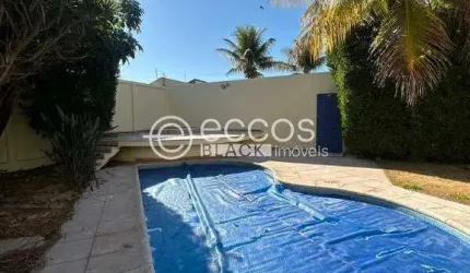 Casa à venda, 4 quartos, 2 suítes, 6 vagas, Jardim Karaíba - Uberlândia/MG