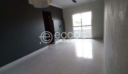 Apartamento à venda, 2 quartos, 1 suíte, 2 vagas, Pampulha - Uberlândia/MG