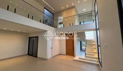 Casa em condomínio à venda, 3 quartos, 3 suítes, 2 vagas, Granja Marileusa - Uberlândia/MG