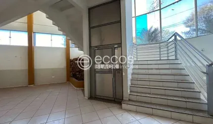 Salão à venda, Chácaras Tubalina e Quartel - Uberlândia/MG