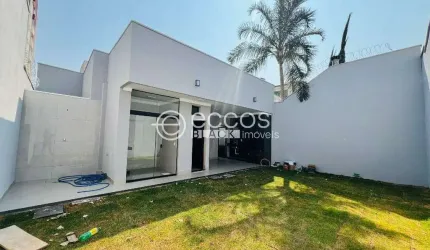 Casa à venda, 3 quartos, 1 suíte, 4 vagas, Novo Mundo - Uberlândia/MG