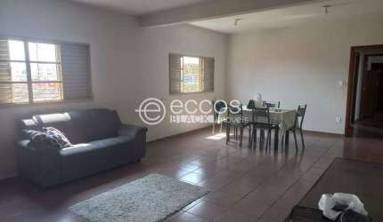 Apartamento à venda, 3 quartos, 1 suíte, 2 vagas, Nossa Senhora Aparecida - Uberlândia/MG
