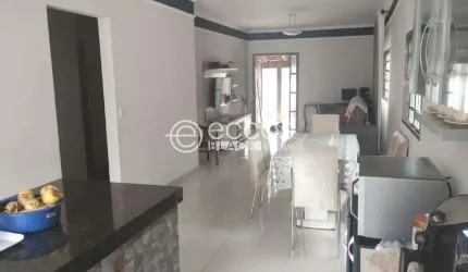 Casa à venda, 3 quartos, 1 suíte, 4 vagas, Maravilha - Uberlândia/MG