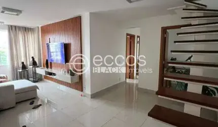 Cobertura à venda, 3 quartos, 2 suítes, 3 vagas, Copacabana - Uberlândia/MG