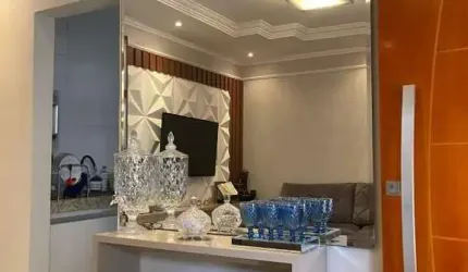 Casa à venda, 3 quartos, 1 suíte, 2 vagas, Planalto - Uberlândia/MG