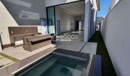 Casa em condomínio à venda, 4 quartos, 4 suítes, 2 vagas, Cidade Jardim - Uberlândia/MG