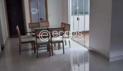 Casa à venda, 3 quartos, 1 suíte, 1 vaga, Vigilato Pereira - Uberlândia/MG