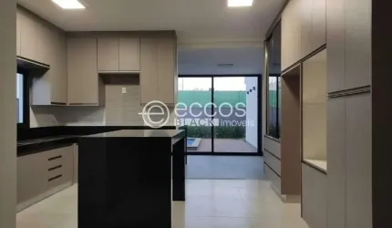Casa em condomínio à venda, 4 quartos, 4 suítes, 2 vagas, Granja Marileusa - Uberlândia/MG