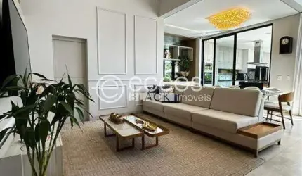 Casa em condomínio à venda, 4 quartos, 4 suítes, 4 vagas, Granja Marileusa - Uberlândia/MG