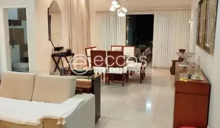 Casa em condomínio à venda, 4 quartos, 4 suítes, 6 vagas, Nova Uberlândia - Uberlândia/MG