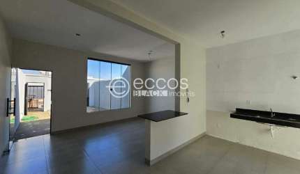 Casa à venda, 2 quartos, 1 suíte, 2 vagas, Laranjeiras - Uberlândia/MG